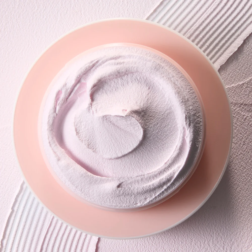 Mighty Marshmallow Brightening Face Mask - Image 4